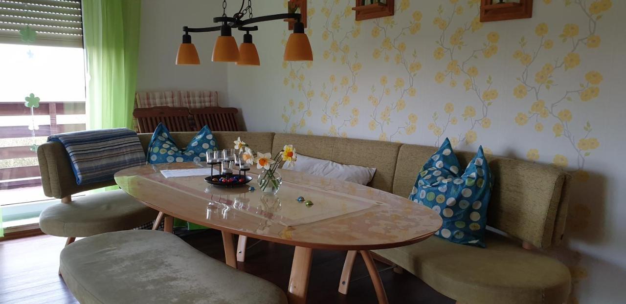 Villa Hillrichshof Neuharlingersiel Habitación foto